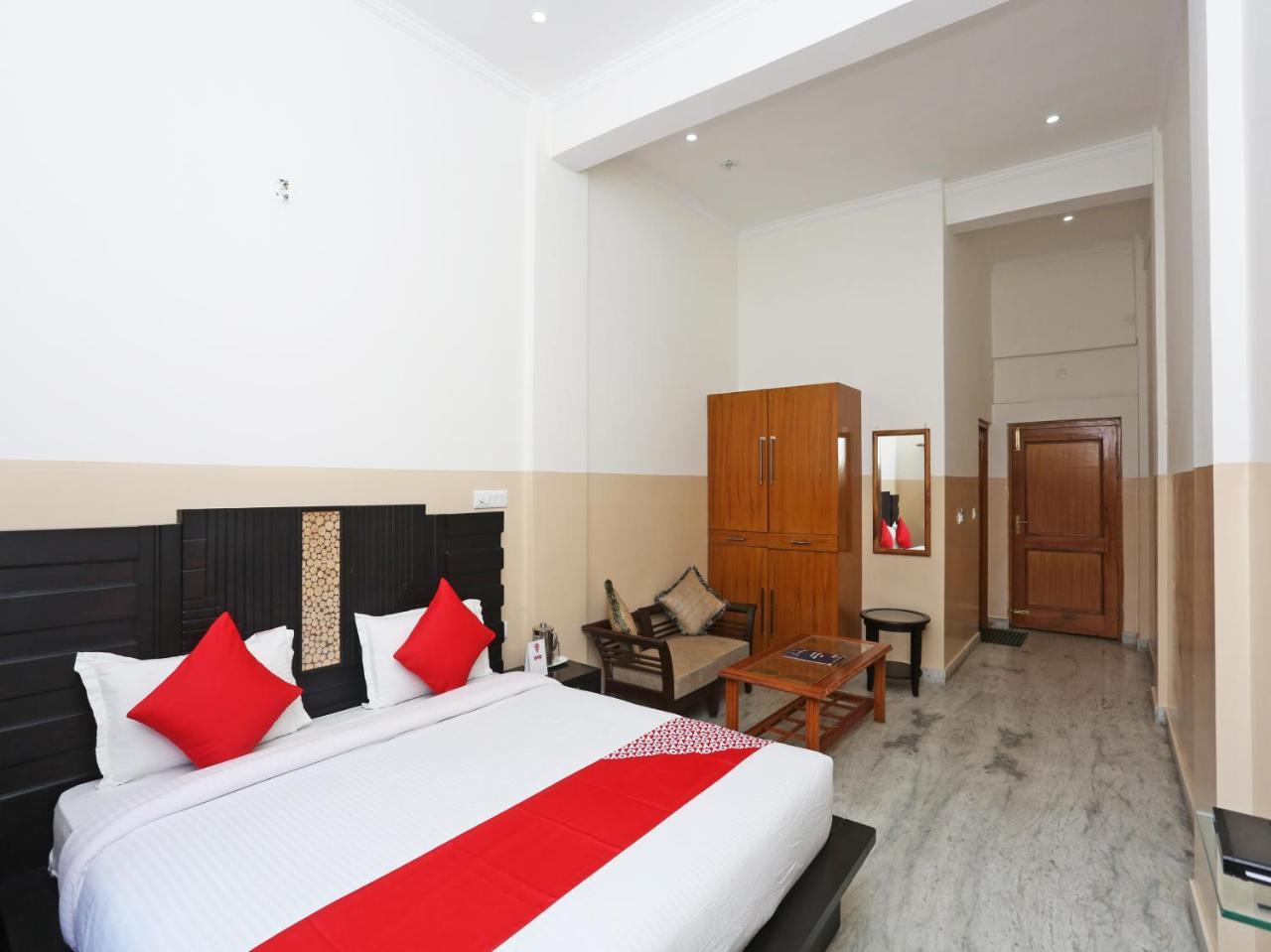 Oyo 19638 Hotel Jay Continental Almora Dış mekan fotoğraf