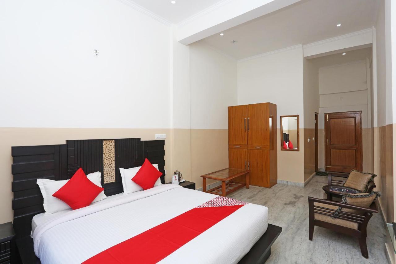 Oyo 19638 Hotel Jay Continental Almora Dış mekan fotoğraf