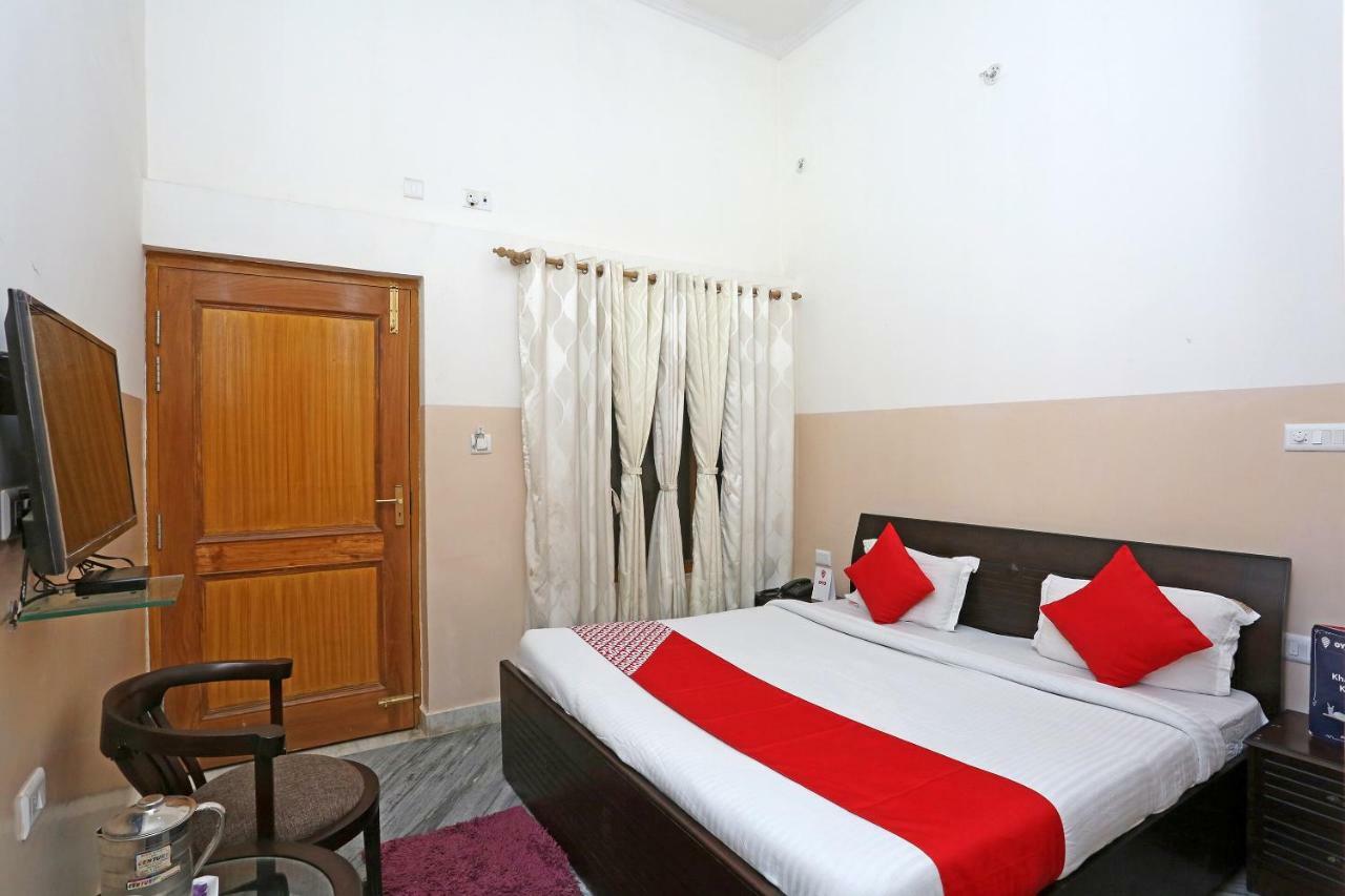 Oyo 19638 Hotel Jay Continental Almora Dış mekan fotoğraf